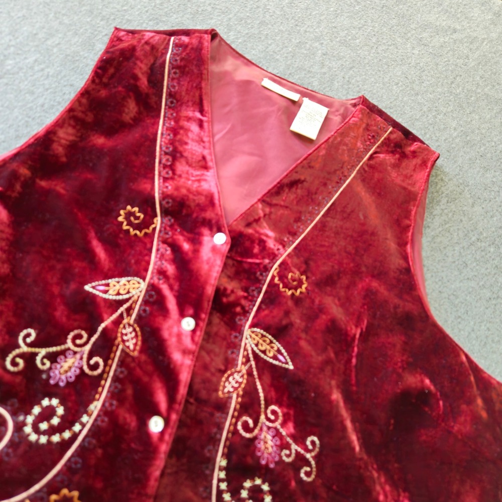 White Stag Velvet Vest Embroidered Sequin Size 22W 24W Boho 90s Western Festival